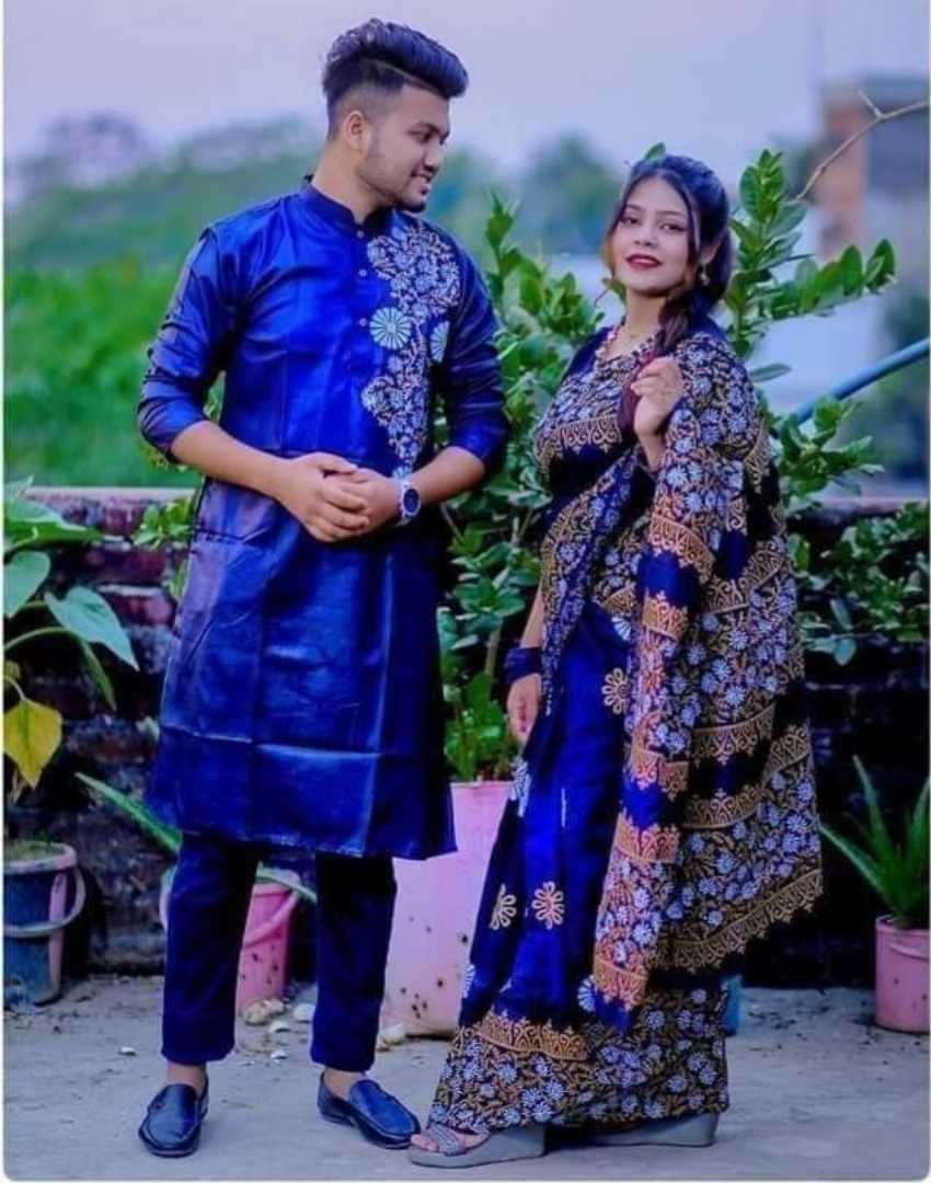১ টি শাড়ি ১টি পাঞ্জাবি
